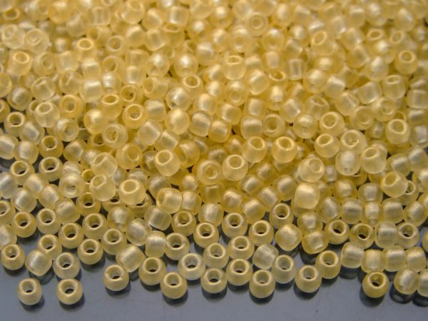 10g Y631 HYBRID Light Sueded Gold Light Lame Toho Seed Beads 6/0 4mm Michael's UK Jewellery