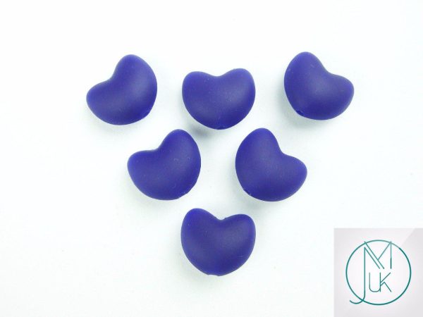 10x Heart 20x17mm Silicone Beads Navy Blue Michael's UK Jewellery