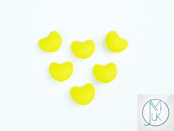 10x Heart 20x17mm Silicone Beads Yellow Michael's UK Jewellery