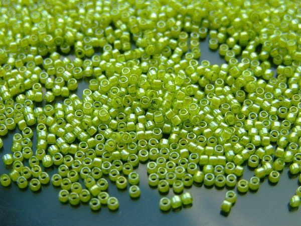 2.5'' Tube 1045 Yellow Lined Lemon Lime Toho Treasure Seed Beads 11/0 1.7mm Michael's UK Jewellery