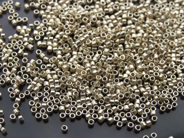 2.5'' Tube 558 Galvanized Aluminium Toho Treasure Seed Beads 11/0 1.7mm Michael's UK Jewellery