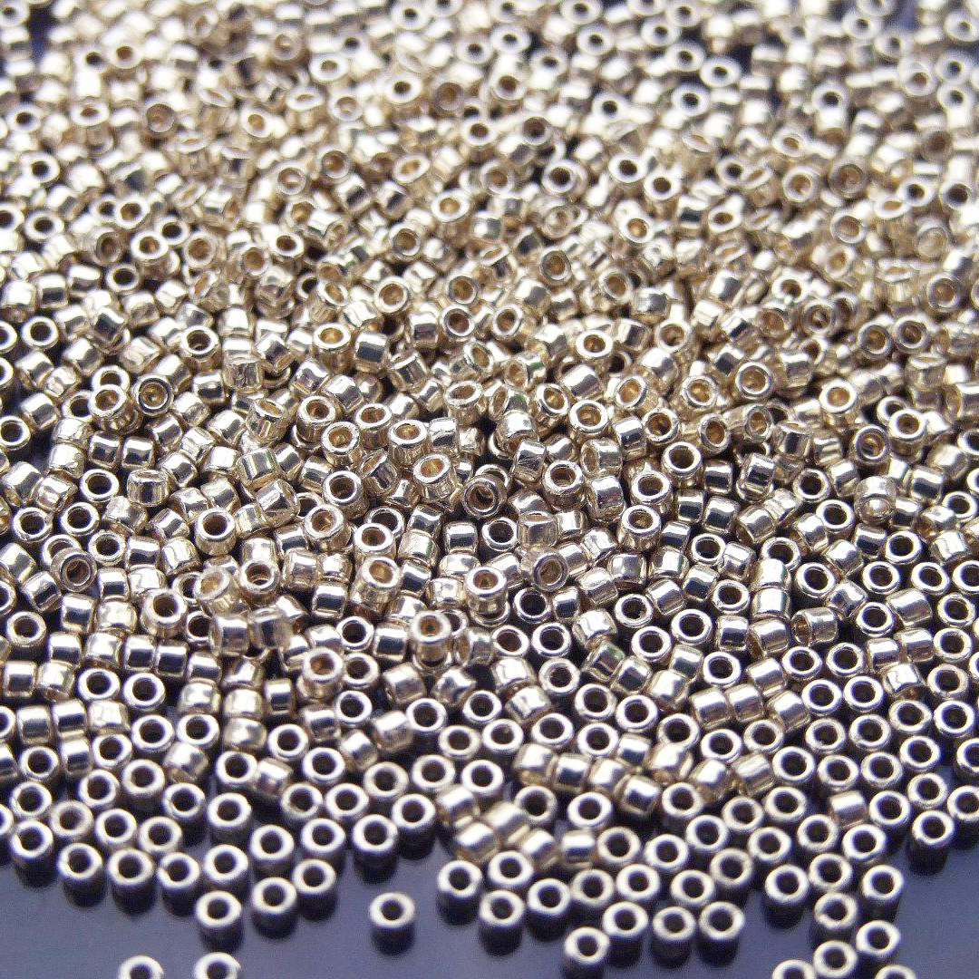 Seed Beads TOHO Treasure PF558 PermaFinish Galvanized Aluminium beadsmouse.co.uk