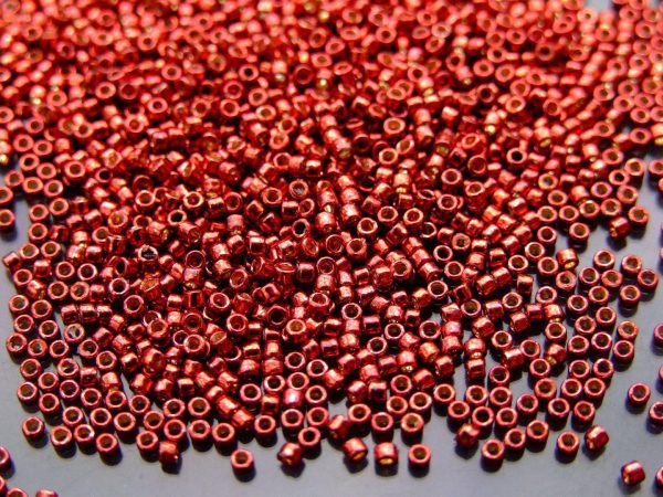 10g Seed Beads TOHO Treasure PF564 PermaFinish Galvanized Brick Red 11/0 beads mouse