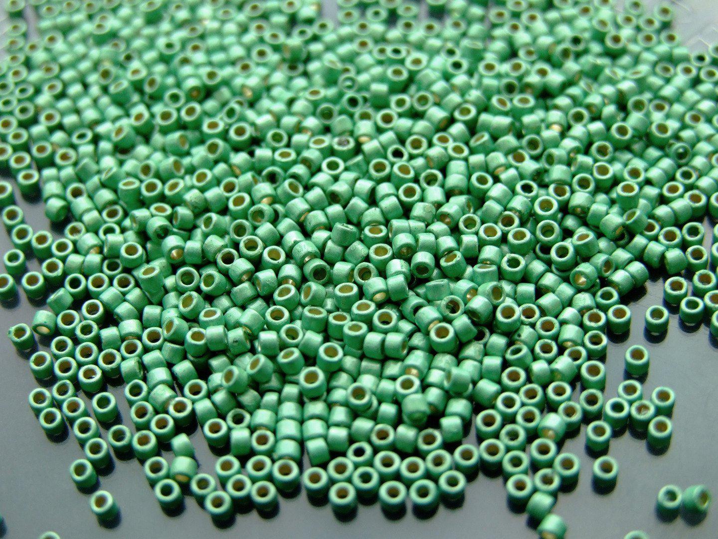 2.5'' Tube PF570F PermaFinish Galvanized Matte Mint Green Toho Treasure Seed Beads 11/0 1.7mm Michael's UK Jewellery beads mouse