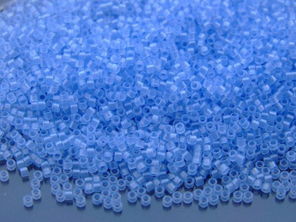 5g 1146 Translucent Sapphire Toho Aiko Seed Beads 11/0 1.8mm Michael's UK Jewellery