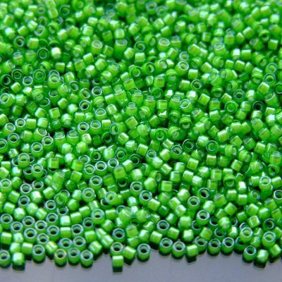 5g 795 White Lined Peridot Toho Aiko Seed Beads 11/0 1.8mm Michael's UK Jewellery