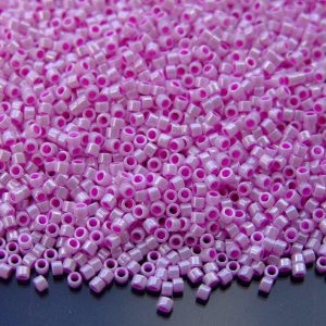5g 816 Opaque Pastel Pansy Luster Toho Aiko Seed Beads 11/0 1.8mm Michael's UK Jewellery