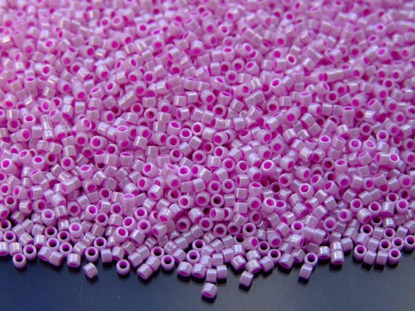 5g 816 Opaque Pastel Pansy Luster Toho Aiko Seed Beads 11/0 1.8mm Michael's UK Jewellery
