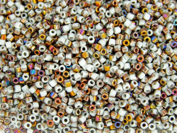 5g Chalk White Sliperit MATUBO Cylinder Seed Beads 10/0 2.1mm Michael's UK Jewellery