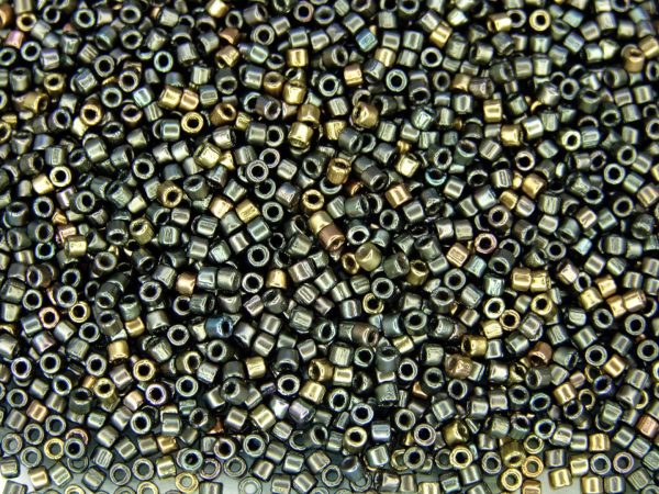 5g Matte Metallic Leather MATUBO Cylinder Seed Beads 10/0 2.1mm Michael's UK Jewellery
