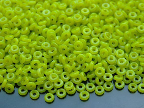 5g O Beads 3.8x1mm Chartreuse Michael's UK Jewellery