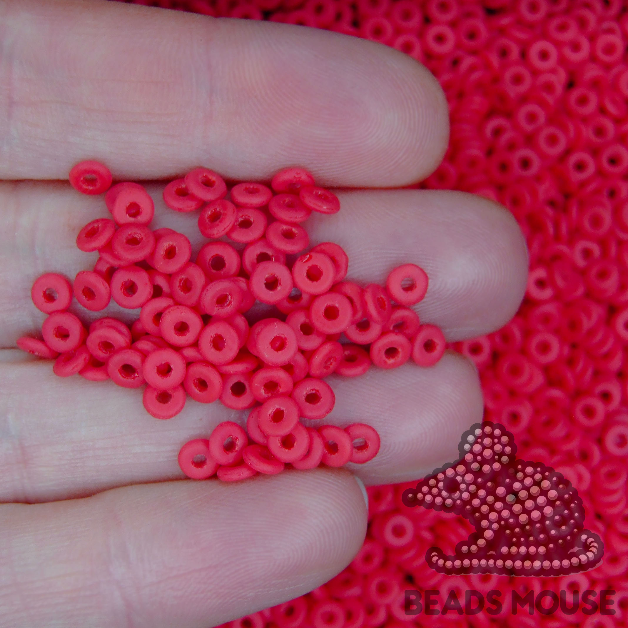 5g O Beads 3.8x1mm Matte Opaque Red 02 beadsmouse.co.uk