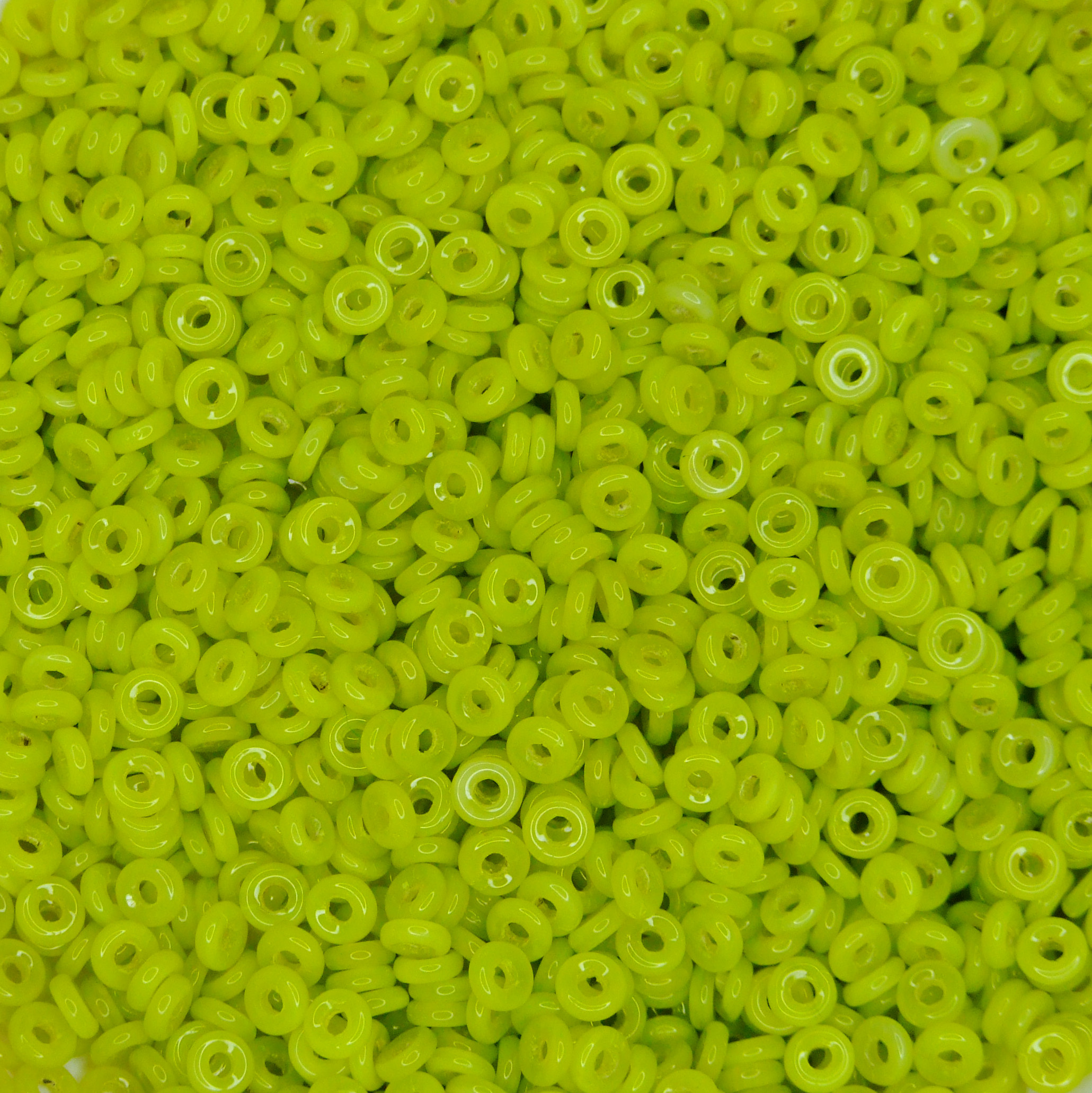 5g O Beads O-Ring 3.8x1mm Chartreuse beadsmouse.co.uk