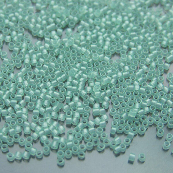 660 Transparent Peridot Gold Luster Toho Treasure Seed Beads beadsmouse.co.uk