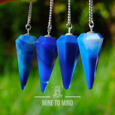 Blue Onyx Gemstone Pendulum divination mine to mind
