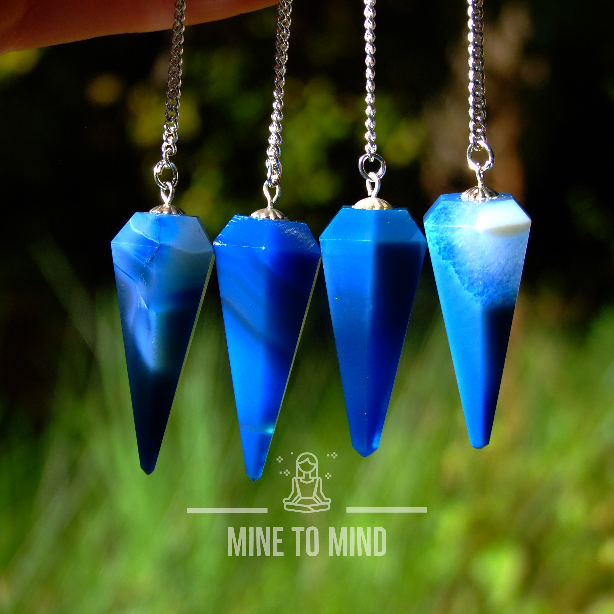 Blue Onyx Gemstone Pendulum divination mine to mind
