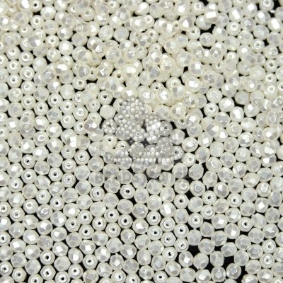 Fire Polished Beads 3mm Pearl Coated White beads mouse