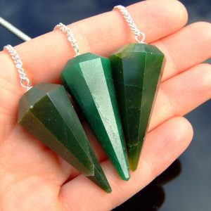 Green Aventurine Pendulum Natural Gemstone for Dowsing Scrying Divination Meditation Michael's UK Jewellery