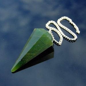 Green Aventurine Pendulum Natural Gemstone for Dowsing Scrying Divination Meditation Michael's UK Jewellery
