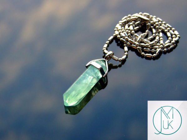 Gemstone Necklace Green Fluorite Natural Point Pendant beads mouse