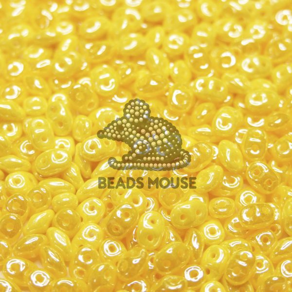MATUBO Beads SuperDuo Luster Opaque Yellow Lemon Limon beads mouse