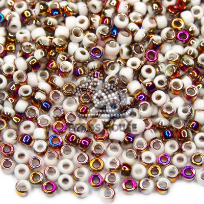 MATUBO BEADS 6/0 Sliperit White Opaque beads mouse