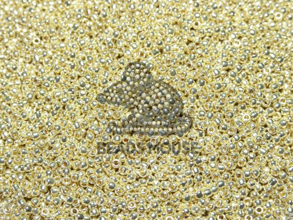 TOHO Seed Beads PF559 PermaFinish Galvanized Yellow Gold 11/0 beads mouse