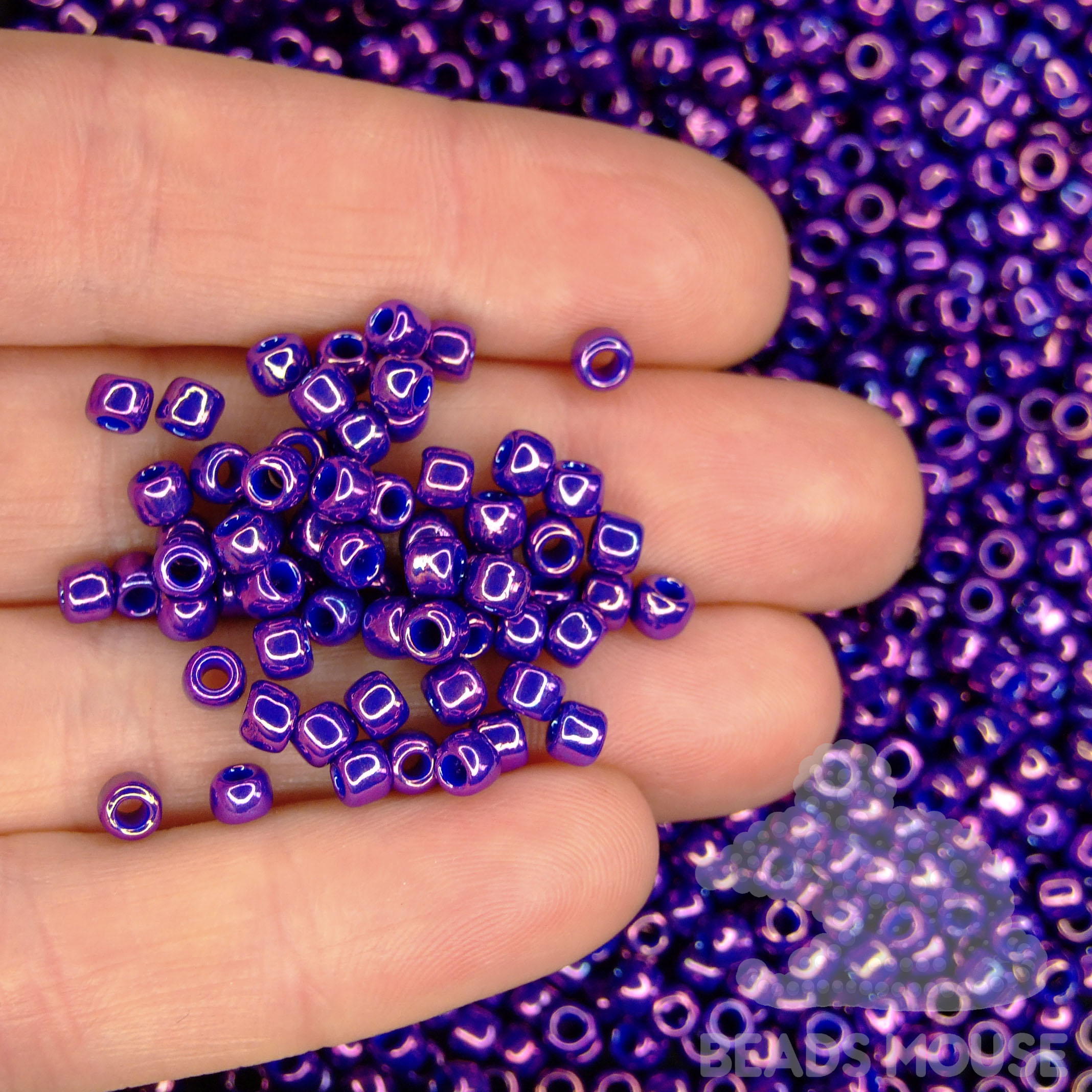 TOHO Seed Beads 461 Higher Metallic Grape 6/0