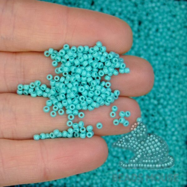 TOHO Seed Beads 55 Opaque Turquoise 11/0 - Image 3