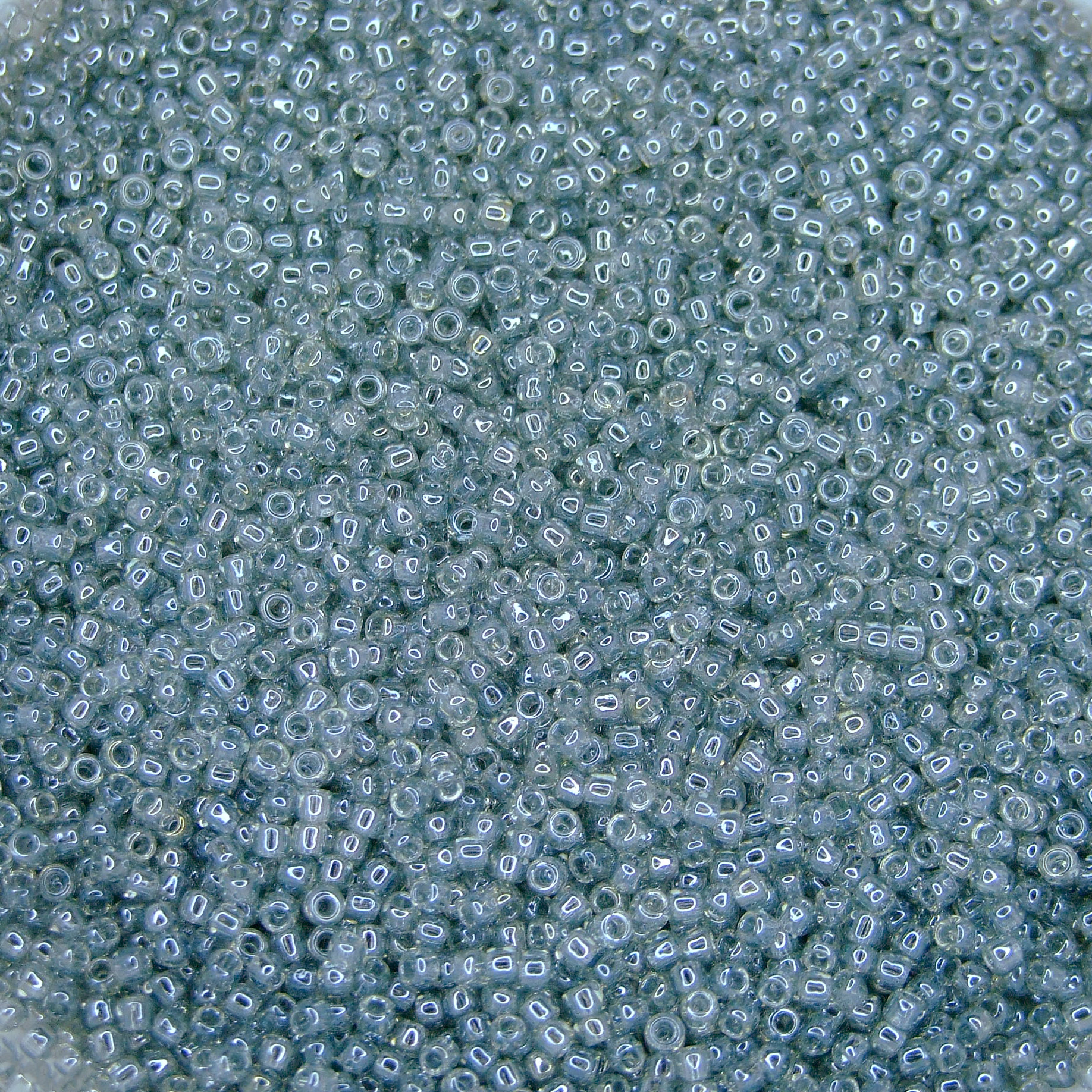 TOHO Seed Beads 112 Transparent Black Diamond Luster beadsmouse.co.uk