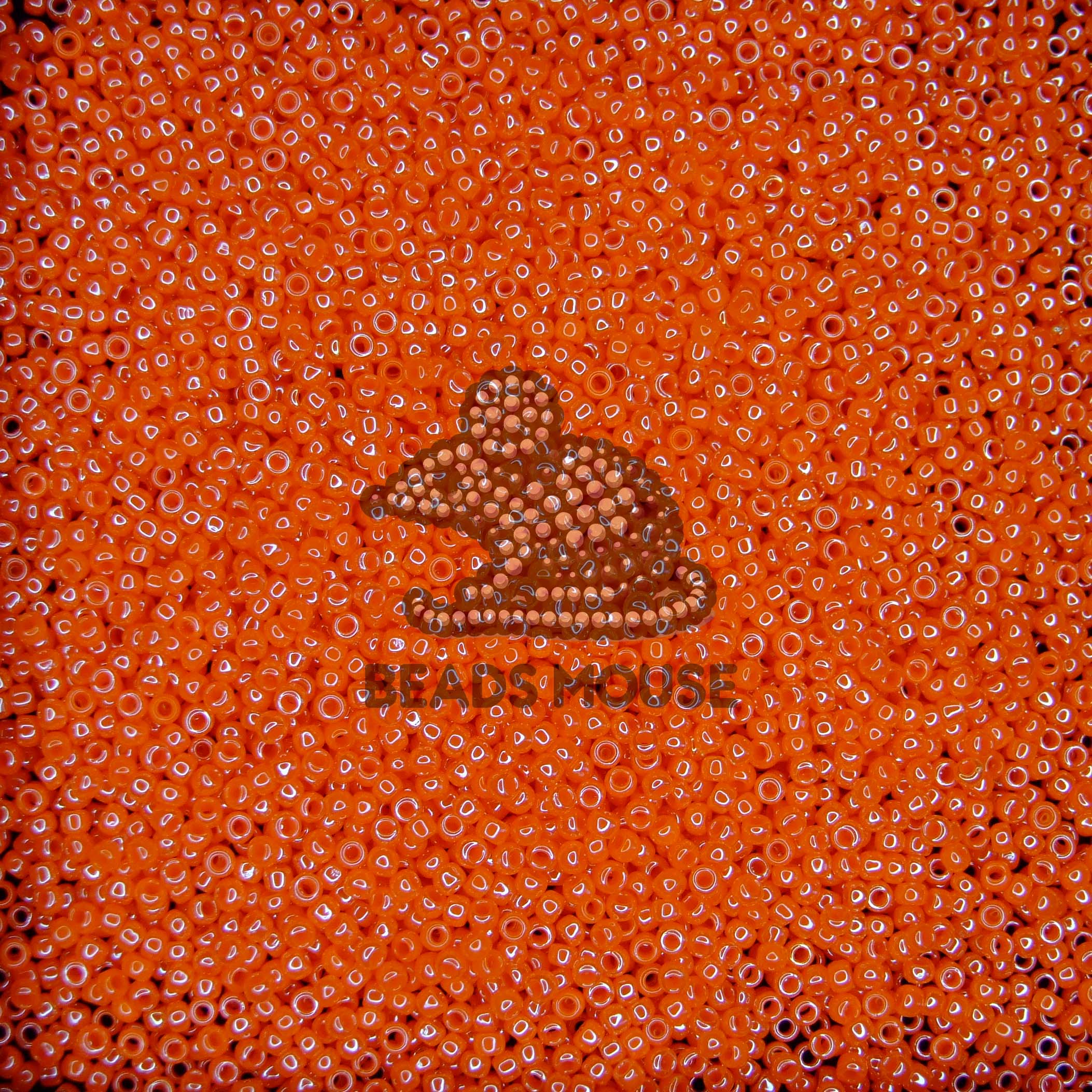 TOHO Seed Beads 129 Opaque Lustered Pumpkin 01 beadsmouse.co.uk