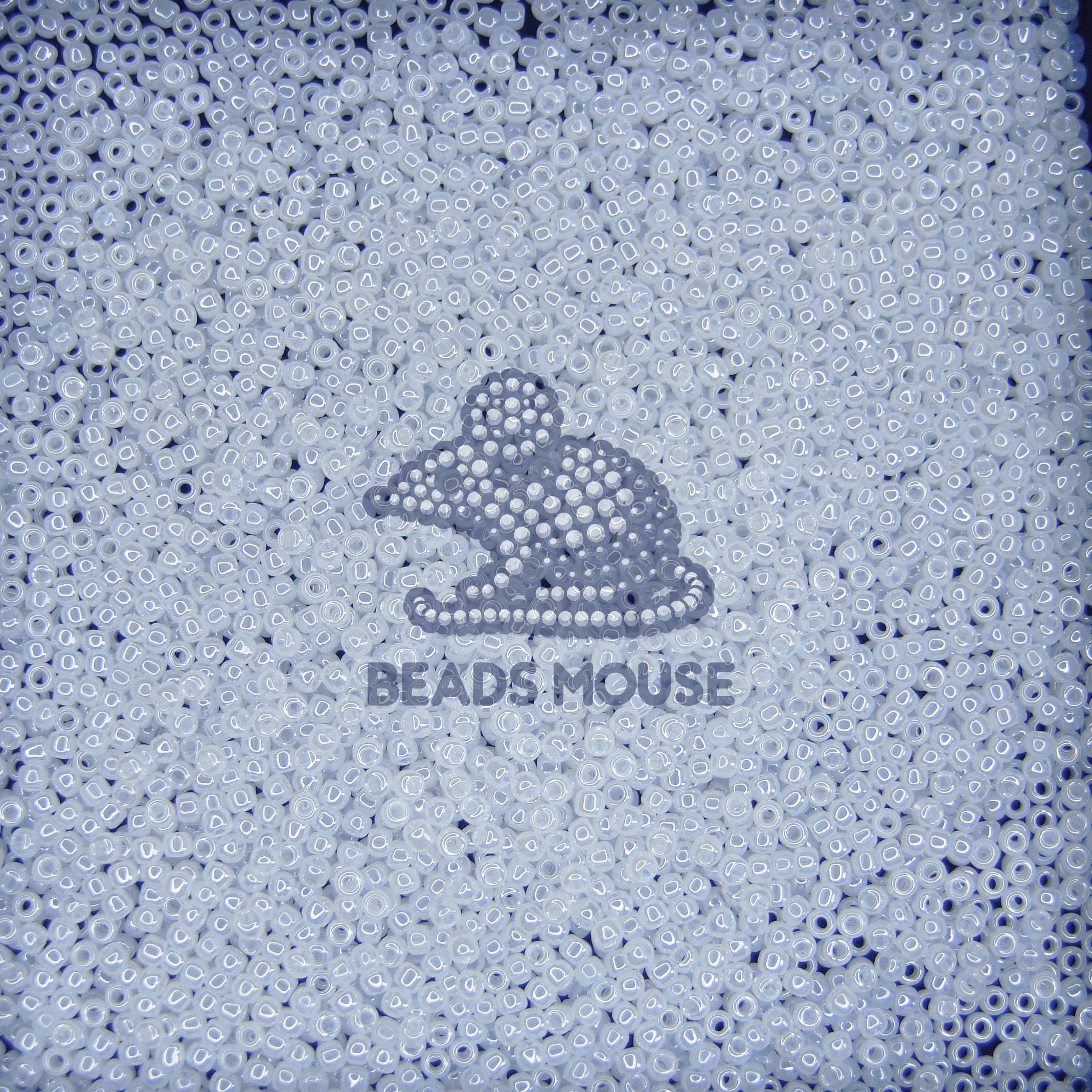 TOHO Seed Beads 141 Ceylon Snowflake beadsmouse.co.uk 02