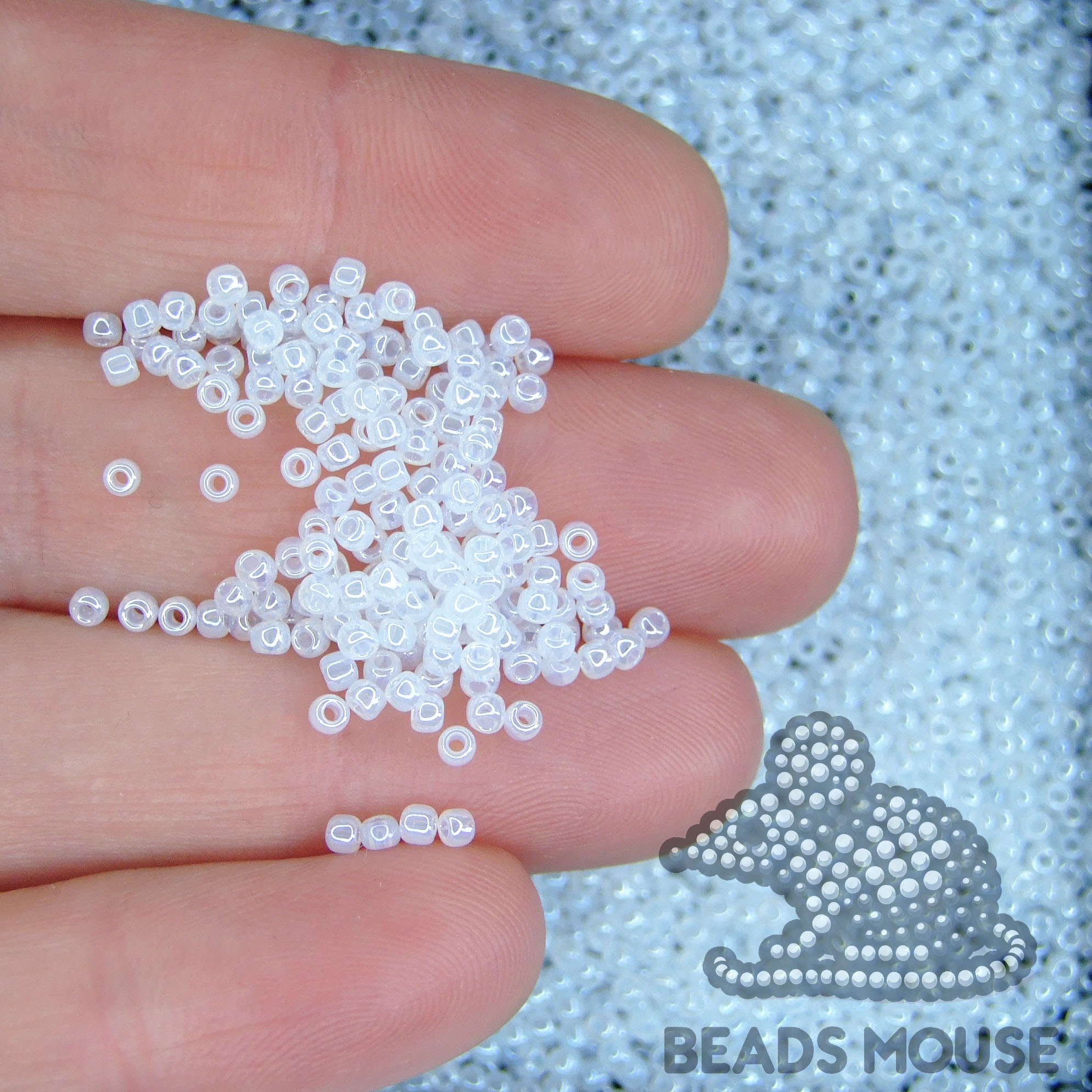 TOHO Seed Beads 141 Ceylon Snowflake beadsmouse.co.uk 04