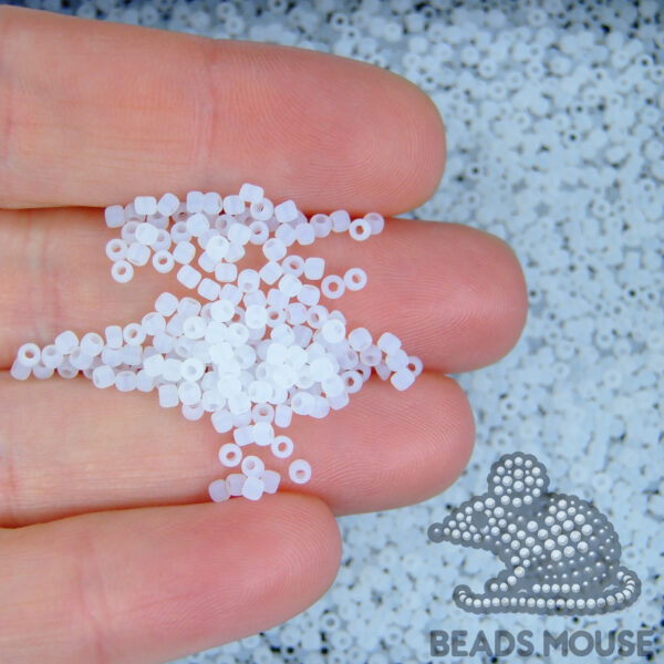 TOHO Seed Beads 141F Ceylon Frosted Snowflake beadsmouse.co.uk 04