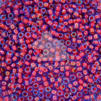 TOHO Seed Beads 304 Inside Color Light Sapphire Hyacinth Lined beadsmouse.co.uk