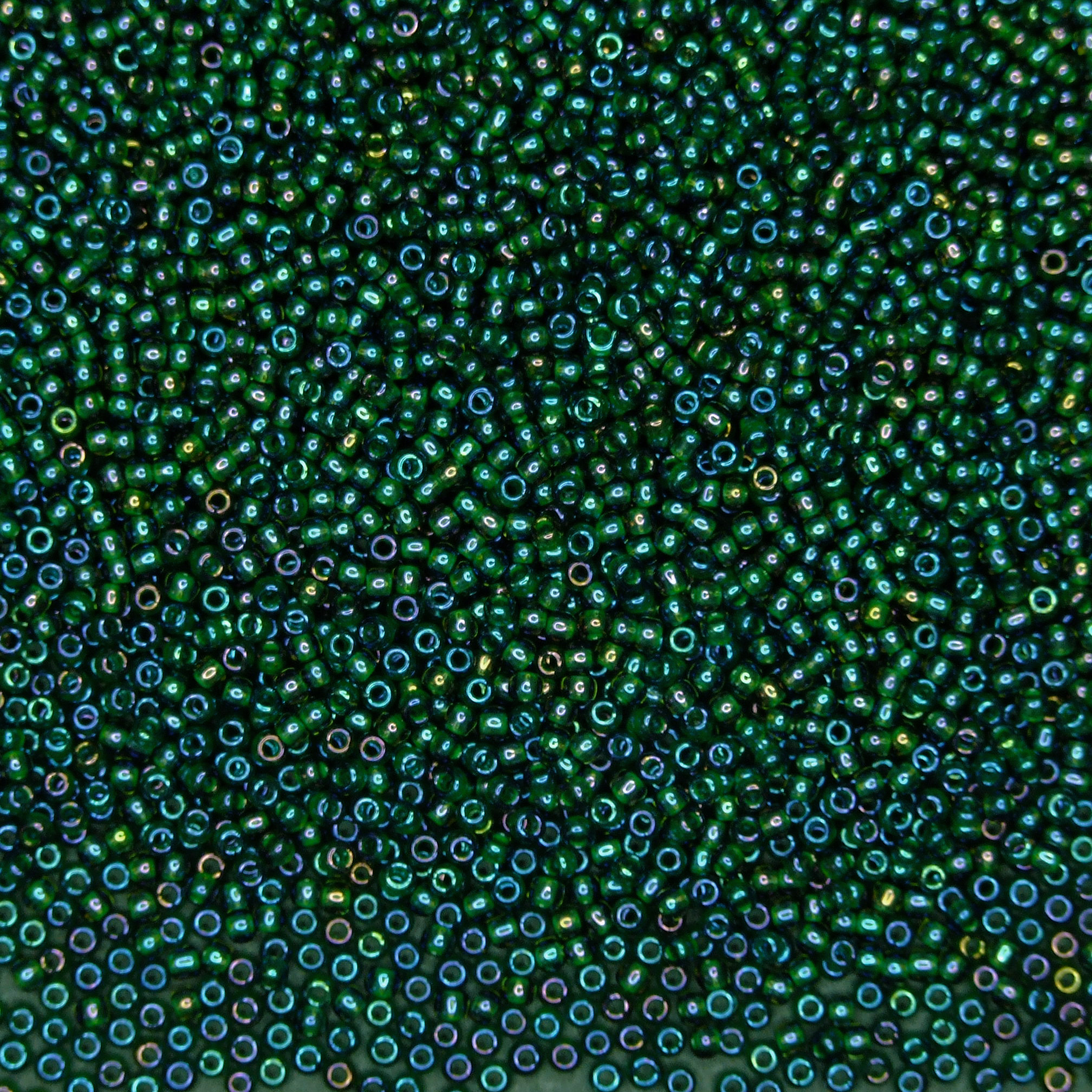 TOHO Seed Beads 384 Inside Color Rain Montana Blue Opaque Green Lined beads mouse