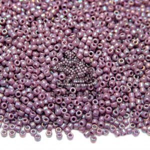 TOHO Seed Beads 412 Opaque Lavender Rainbow beads mouse