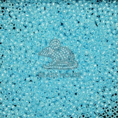 TOHO Seed Beads 919 Ceylon Forget Me Not beads mouse