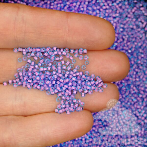 TOHO Seed Beads 937 Inside Color Aqua Bubble Gum Pink Lined beadsmouse.co.uk