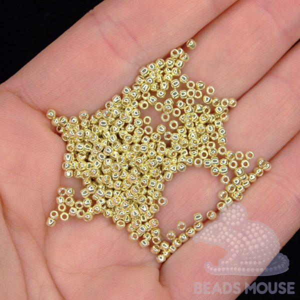 TOHO Seed Beads PF559 PermaFinish Galvanized Yellow Gold - Image 4