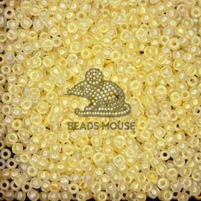 TOHO Seed Beads Y631 HYBRID Light Sueded Gold Light Lame beadsmouse.co.uk
