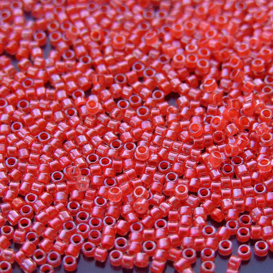 TOHO Treasure beads 341 Tomato Lined Crystal Toho Treasure Seed Beads beadsmouse.co.uk_