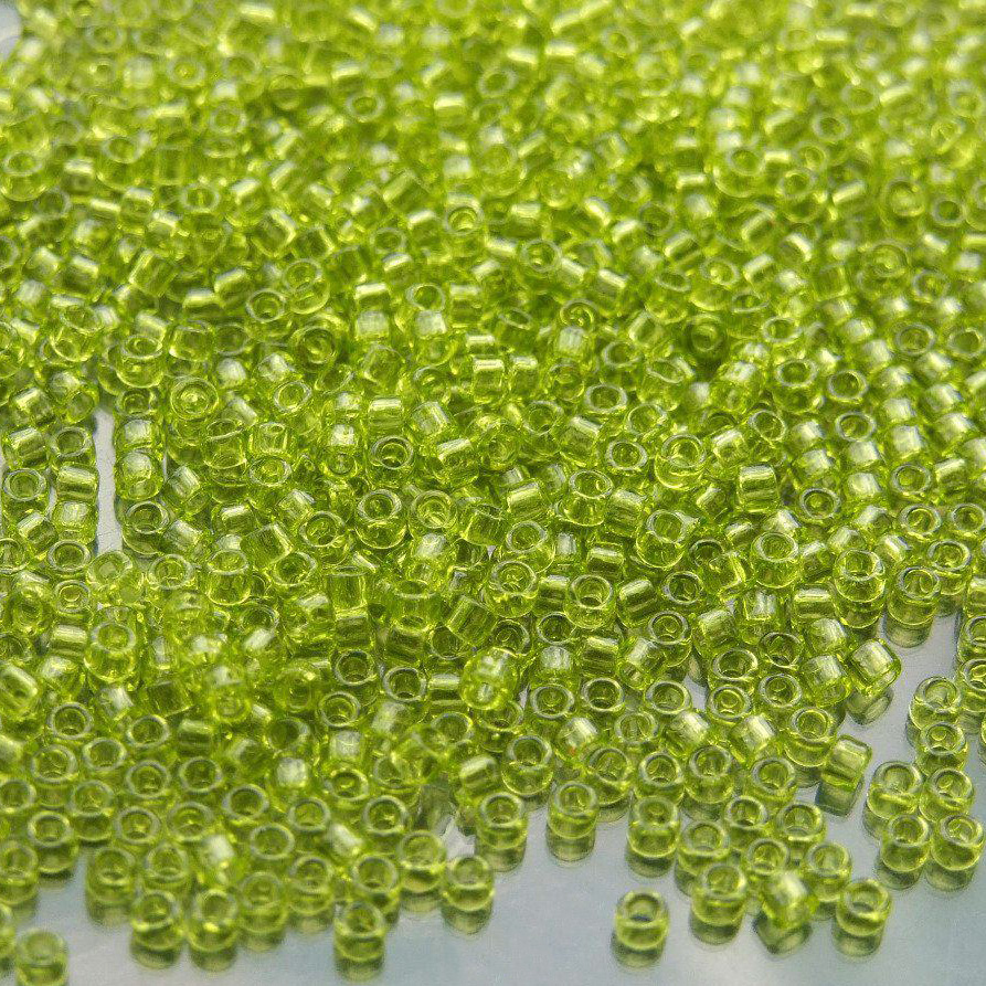 TOHO Treasure beads 4 Transparent Lime Green Toho Treasure Seed Beads beadsmouse.co.uk