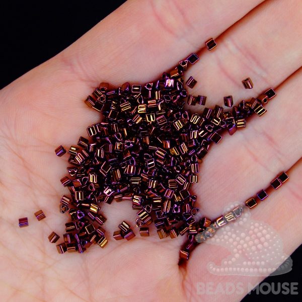 TOHO Triangle Beads 502 Higher Metallic Amethyst 11/0 - Image 2