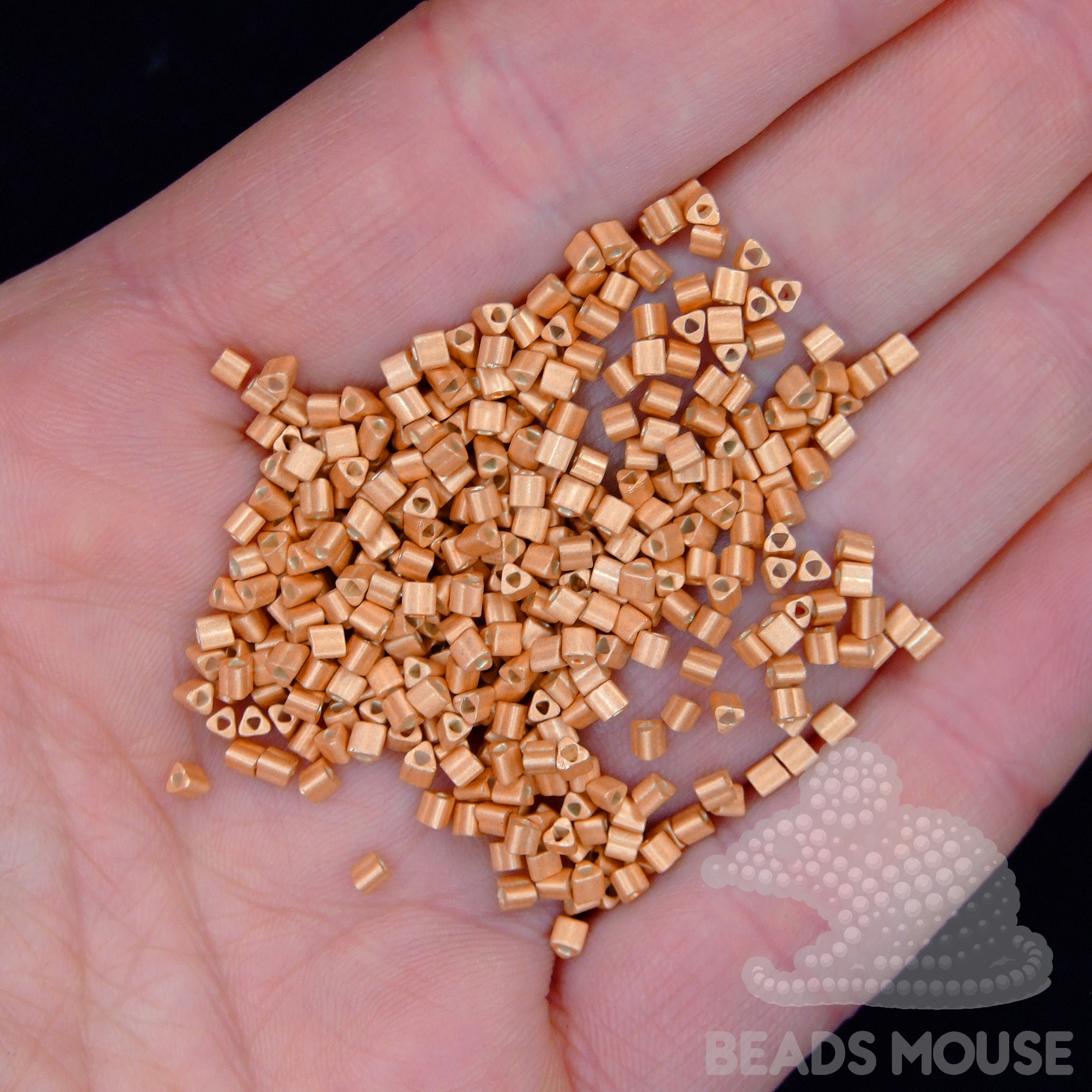 TOHO Triangle Beads 551F Galvanized Matte Rose Gold beadsmouse.co.uk
