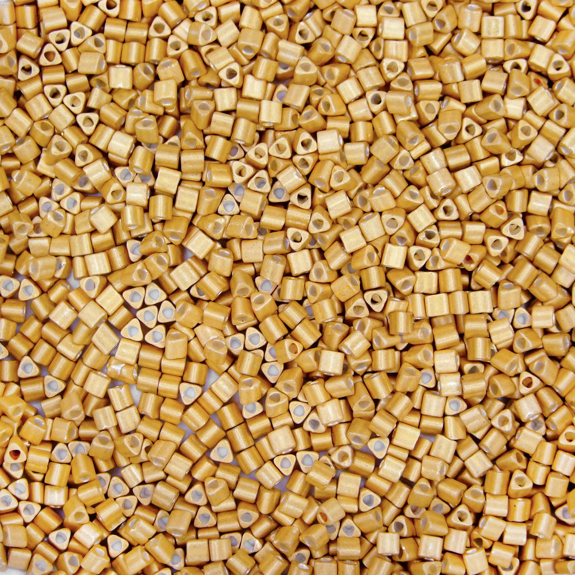 TOHO Triangle Beads 557F Galvanized Matte Starlight beadsmouse.co.uk