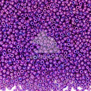 Toho Seed Beads 461 Higher Metallic Grape 11/0 beads mouse