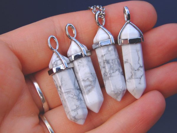 White Howlite Natural Crystal Point Pendant Gemstone Necklace Michael's UK Jewellery