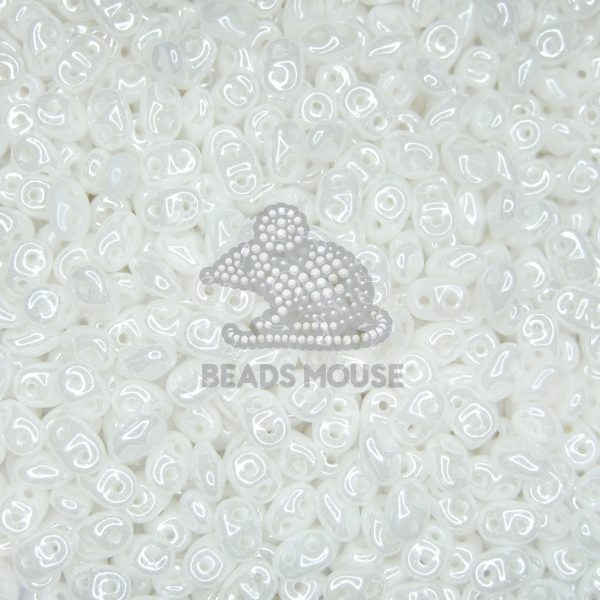 MATUBO™ Beads SuperDuo Luster Opaque White L03000 beads mouse