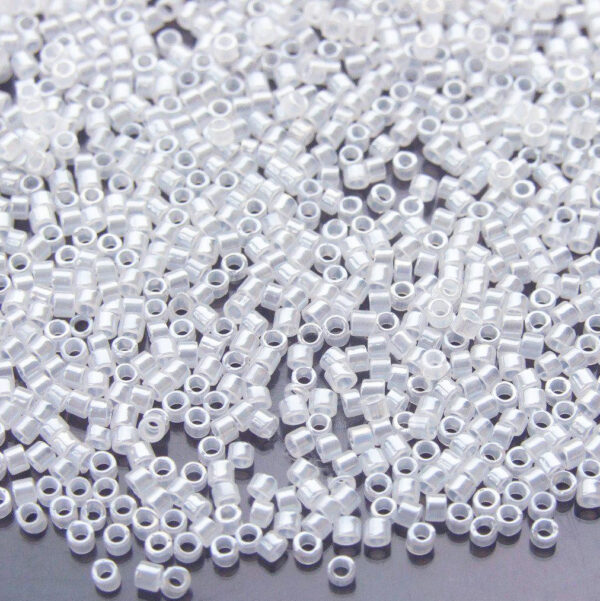 Toho Treasure Seed Beads 141 beadsmouse.co.uk